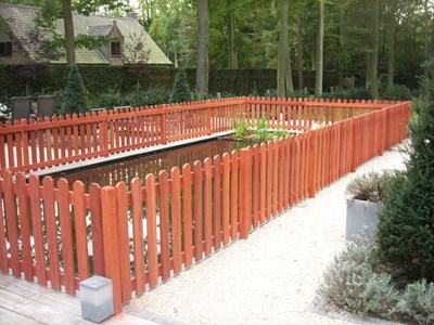 Vijverafsluiting in padoek